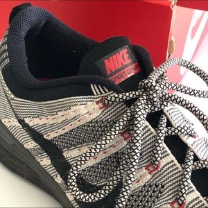 Nike Flyknit Lunar 1